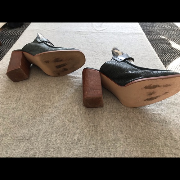 Zara snakeskin stacked heel mules - Picture 6 of 8